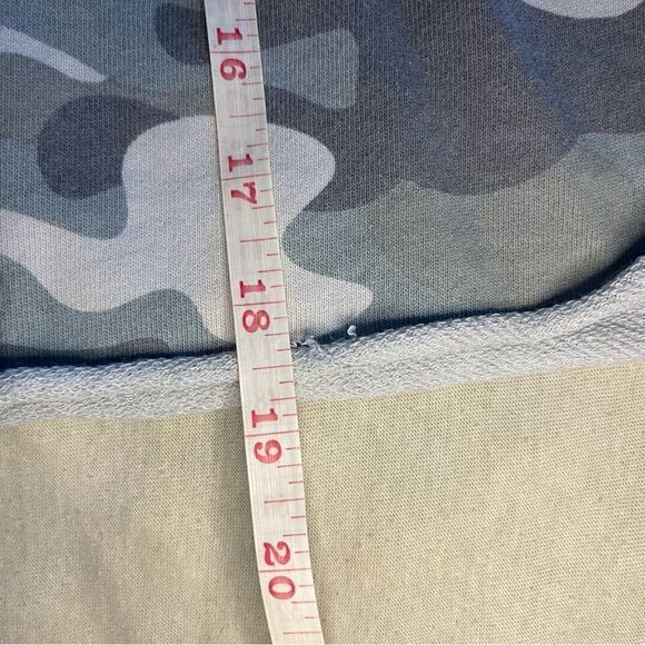 Spiritual Gangster Mazzy Pullover Sweatshirt SZ SM Cropped Camo Green Athleisure - Picture 6 of 7